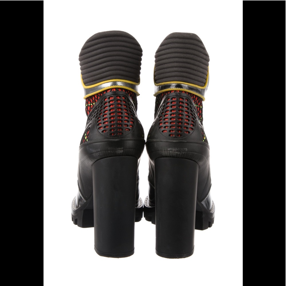 Authentic Louis Vuitton printed combat boots 38 - Picture 4 of 5